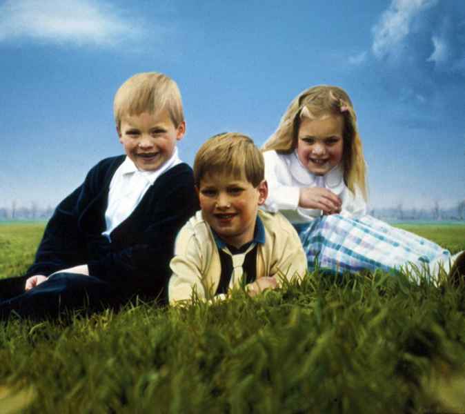 Portrait of Beemsterboer children 1984